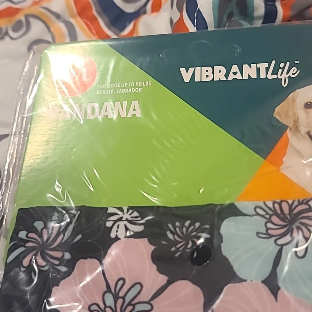❤️10/$13 New floral dog bandana